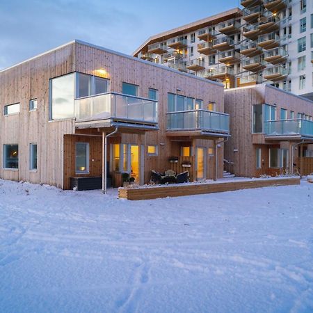 Skir 2 Bdr Corner View Apartement Тромсьо Екстериор снимка