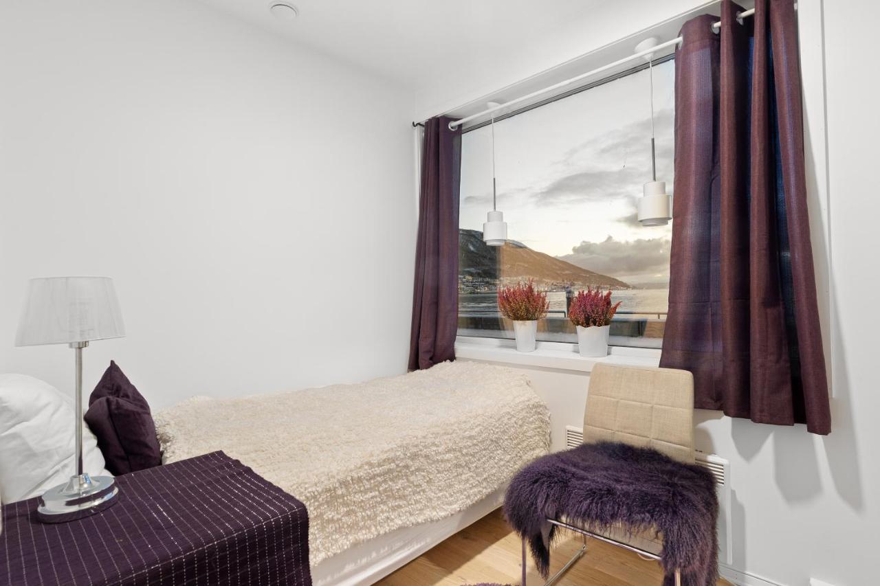 Skir 2 Bdr Corner View Apartement Тромсьо Екстериор снимка